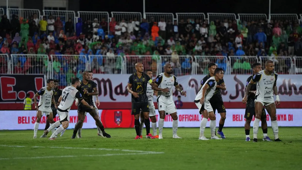Persija Samai Poin Persib Usai Menang atas Malut United