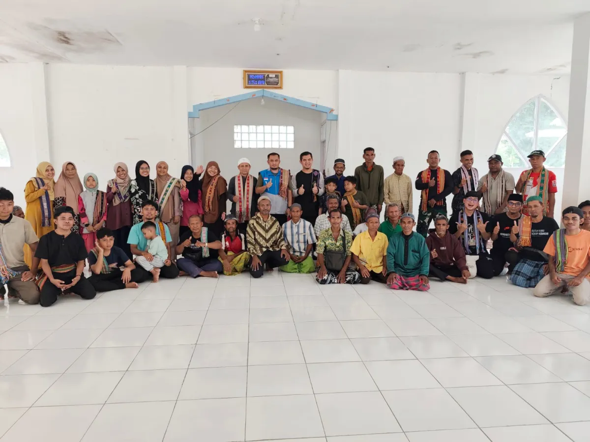Yayasan Samudera Zam Zam Salurkan 4 Ton Sembako untuk Jamaah Masjid di Pedalaman NTT