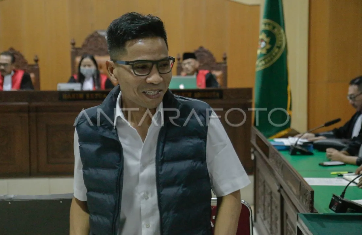 Sidang Dakwaan Kasus Gratifikasi Anggota DPRD NTB
