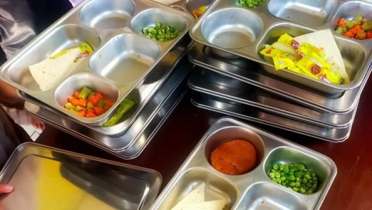 Tantangan Fiskal dalam Implementasi Program Makan Bergizi Gratis