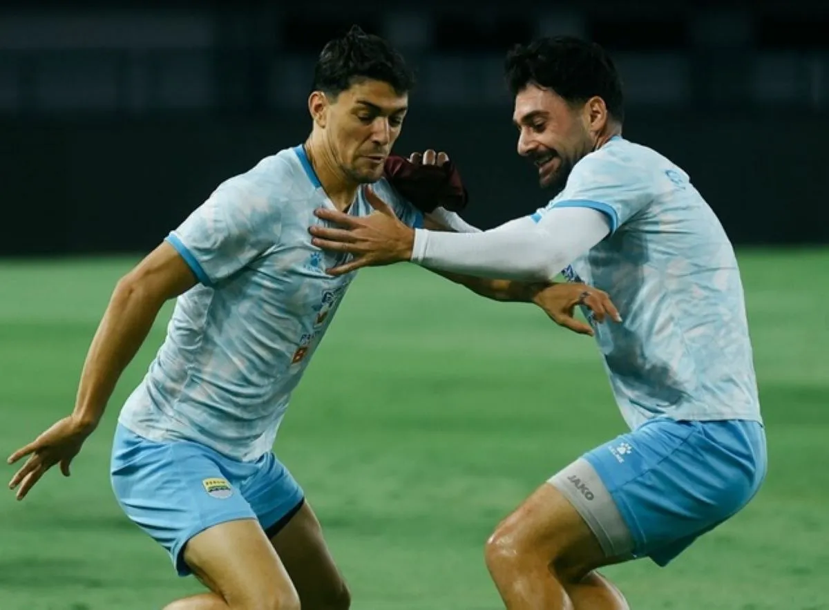 Federico Barba: Kekuatan Pertahanan Persib Berasal dari Kerja Sama Tim