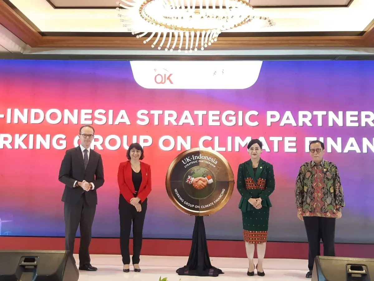 OJK dan Inggris Kolaborasi dalam Pembiayaan Iklim untuk Transisi Ekonomi Hijau