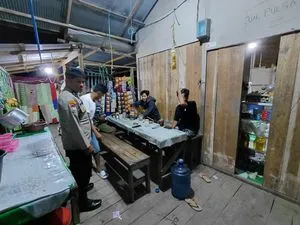 Polsek Anggana Gelar Patroli Malam untuk Tingkatkan Keamanan Masyarakat