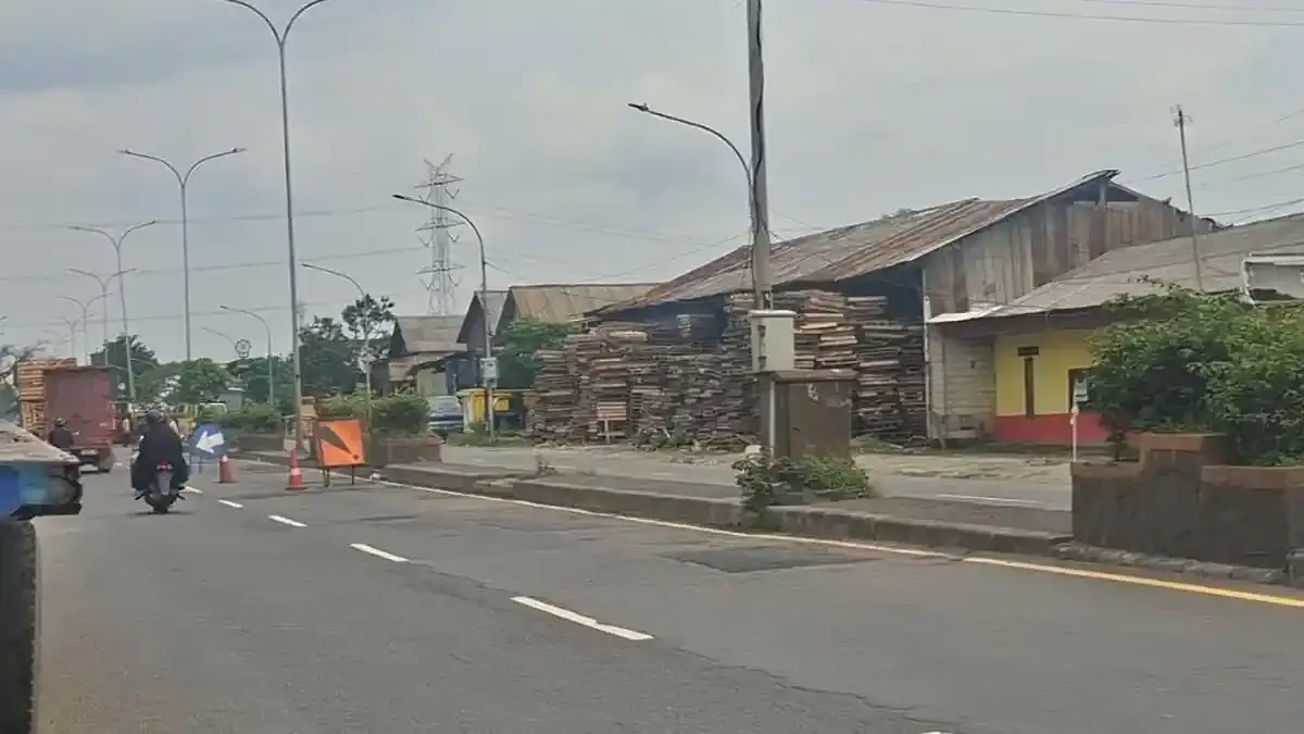 Pemkab Bekasi Perbaiki 33 KM Jalur Mudik Jelang Lebaran 2026
