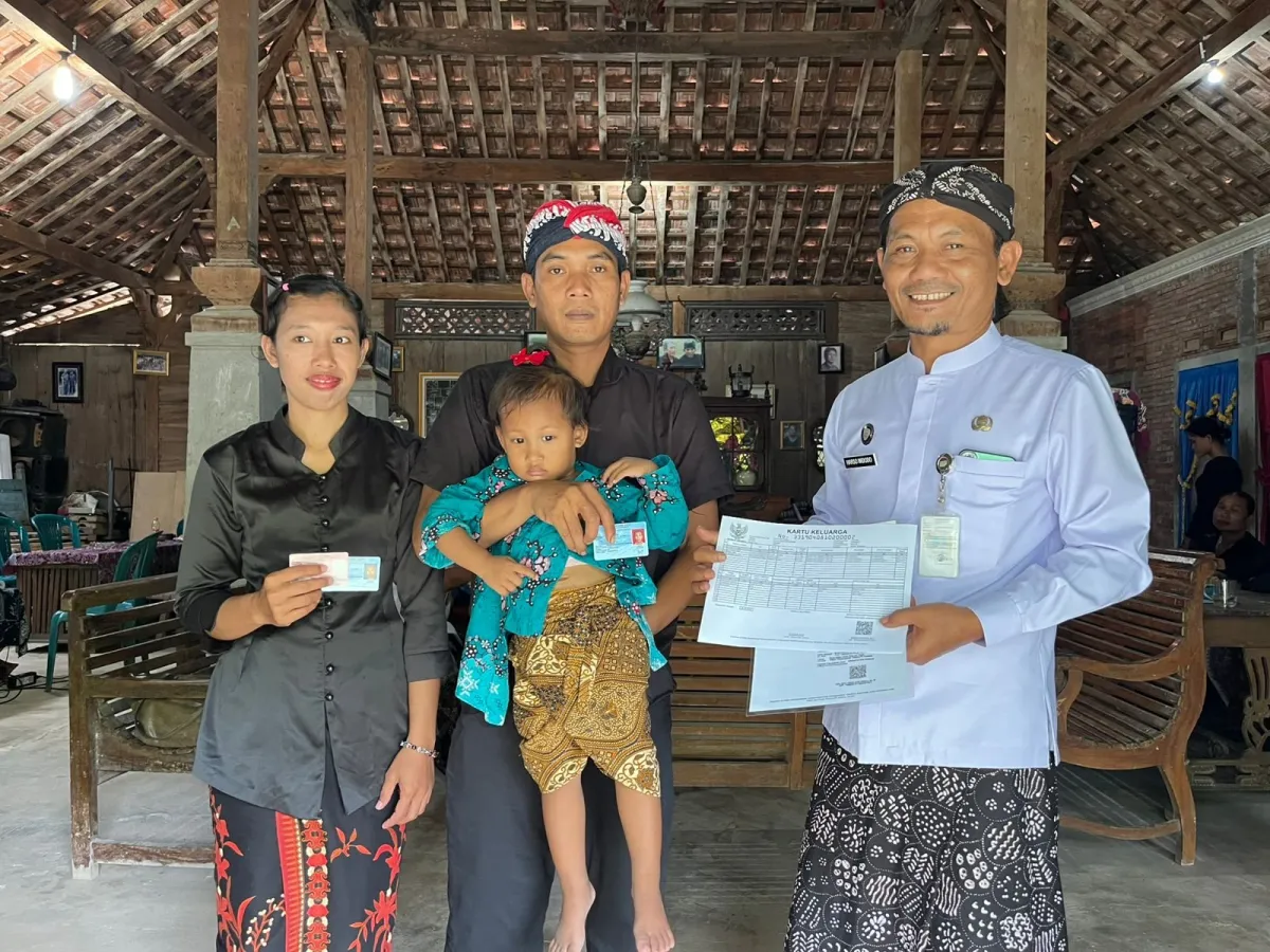 Disdukcapil Kudus Lakukan Jemput Bola Perekaman E-KTP untuk Warga Sedulur Sikep