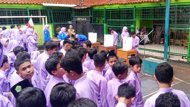 MTsN 9 Jakarta Laksanakan Pemilihan Ketua OSIS Angkatan 39