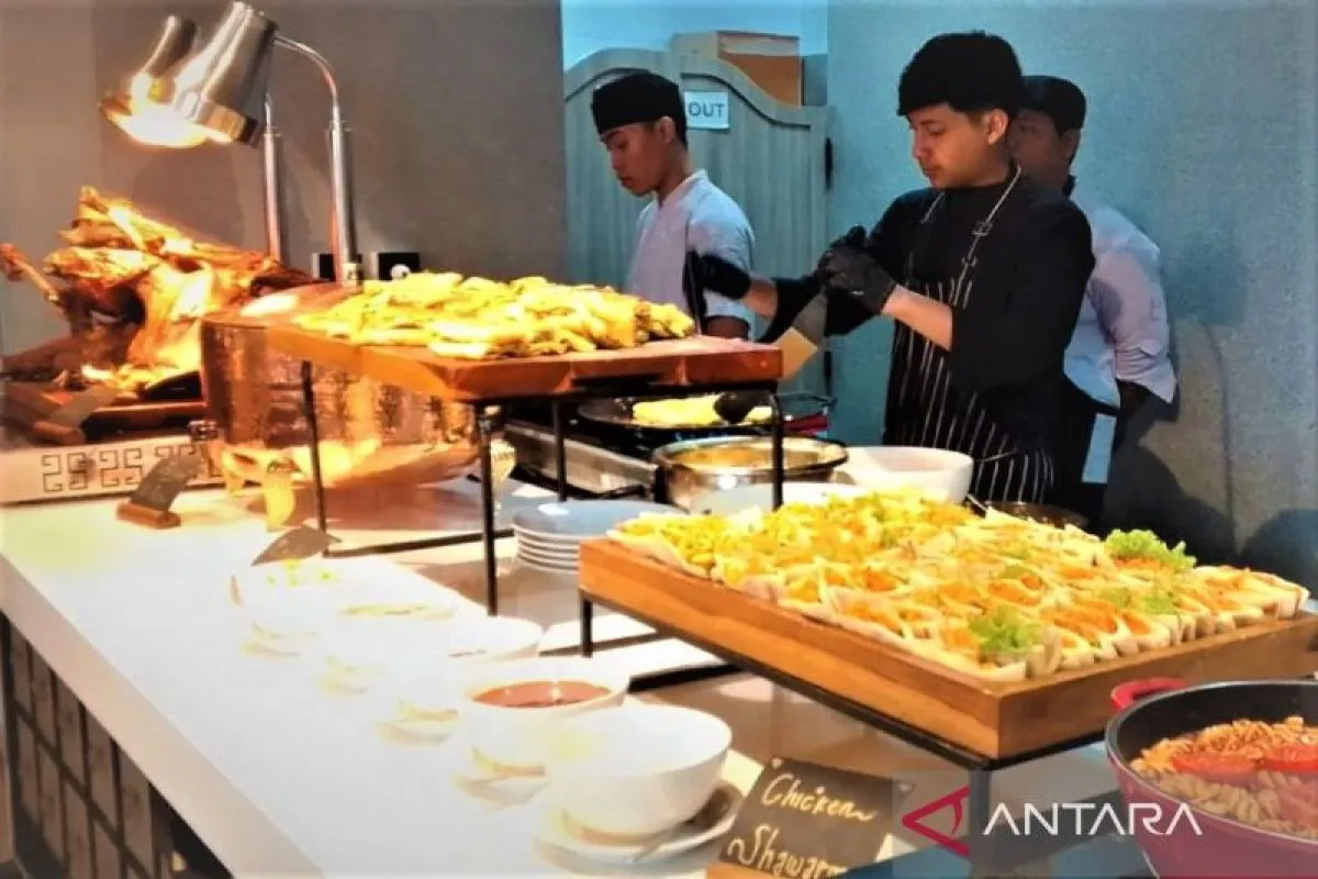 Nikmati Buka Puasa Tematik Timur Tengah di Mercure Madiun