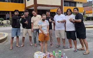 Polresta Padang Amankan Wanita Tersangka Pencurian Produk Kecantikan