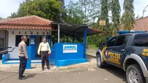 Polsek Plered Tingkatkan Patroli untuk Ciptakan Keamanan Masyarakat