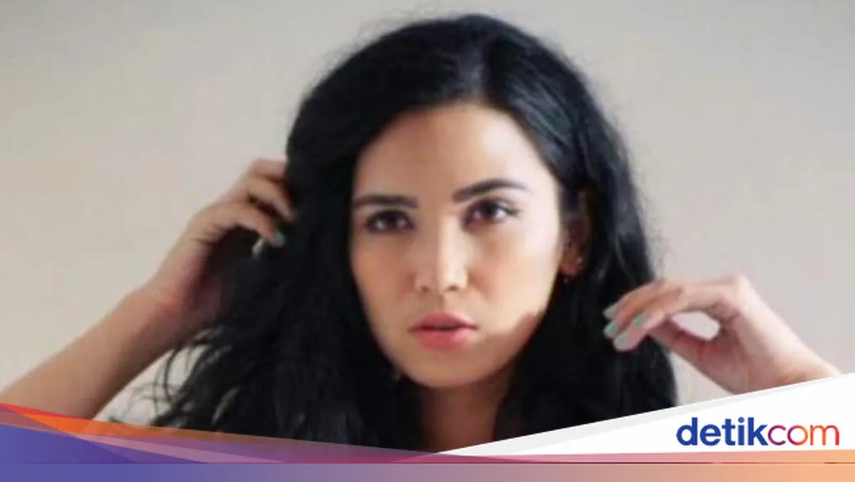 Dinda Kanya Dewi Tinggalkan Gaya Hidup Party Menjelang Usia 40