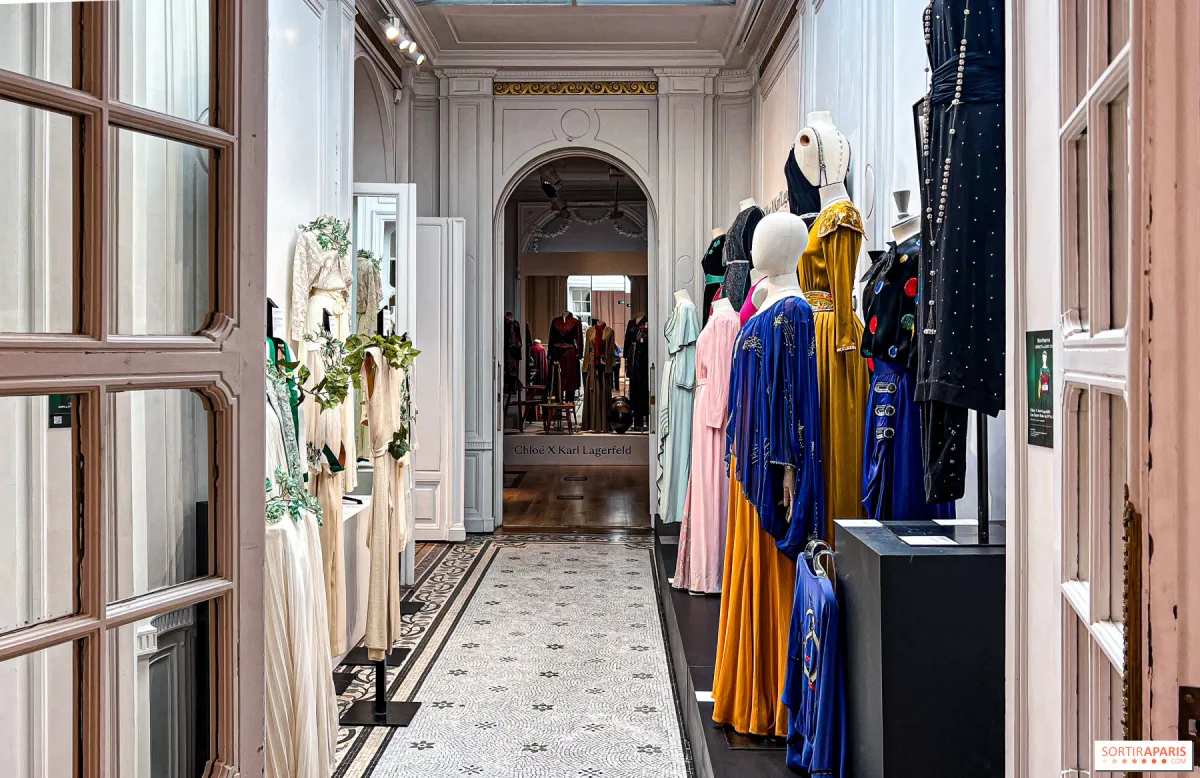 Paris Fashion Week 2026: Serunya Menyaksikan Mode Tanpa Harus Mengeluarkan Banyak Uang