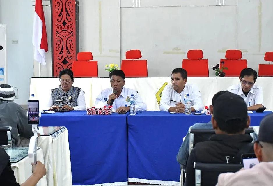 HUT ke-22 Kabupaten Samosir: Festival Kuliner dan Penampilan Band Ungu