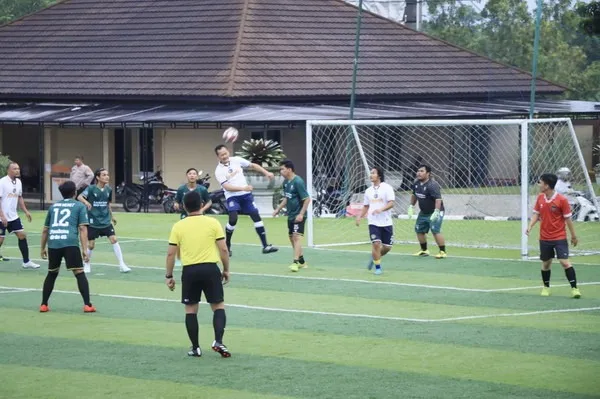 Polda Lampung dan Pojok Warta FC Gelar Pertandingan Mini Soccer untuk Peringati HPN 2025