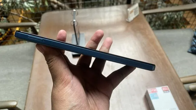 Khawatir Krisis Chip, Warga Serbu Pembelian Komputer