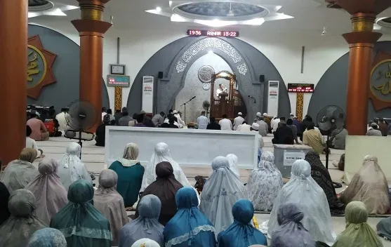 Ramadan: Momentum Perbanyak Sedekah untuk Keberkahan
