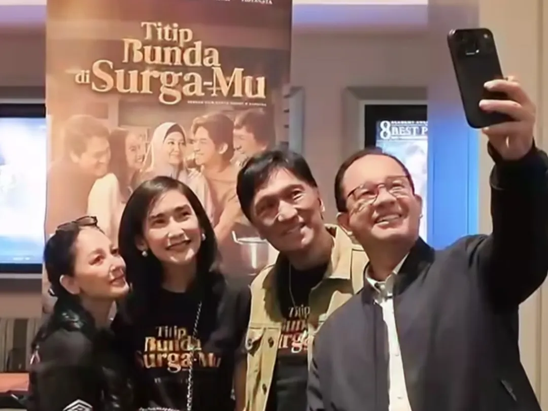 Anies Baswedan Nobar Film 'Titip Bunda di Surga-Mu', Soroti Cinta Ibu yang Tanpa Batas