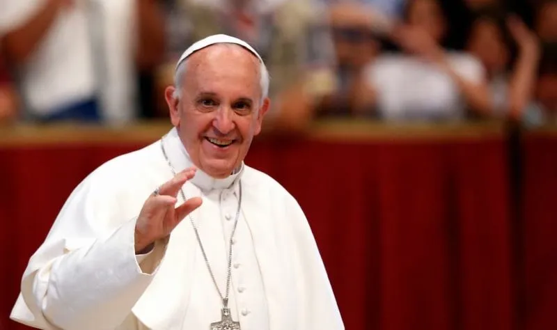 Paus Fransiskus: Pemimpin Gereja Katolik dengan Gaya Hidup Sederhana