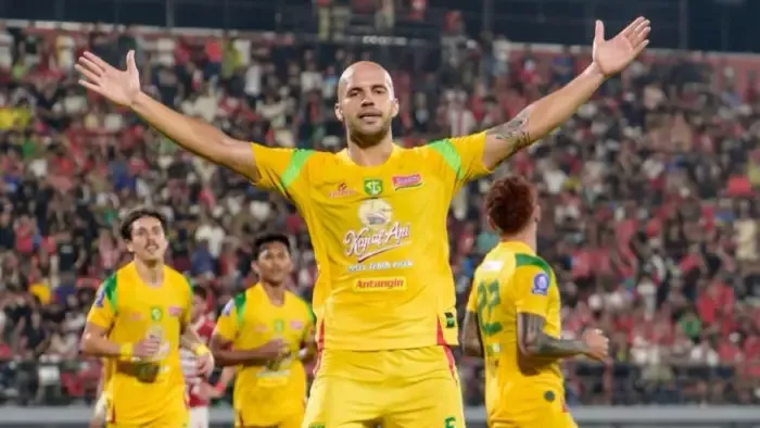 Persijap Hadapi Persebaya: Pertarungan Hidup Mati di BRI Super League