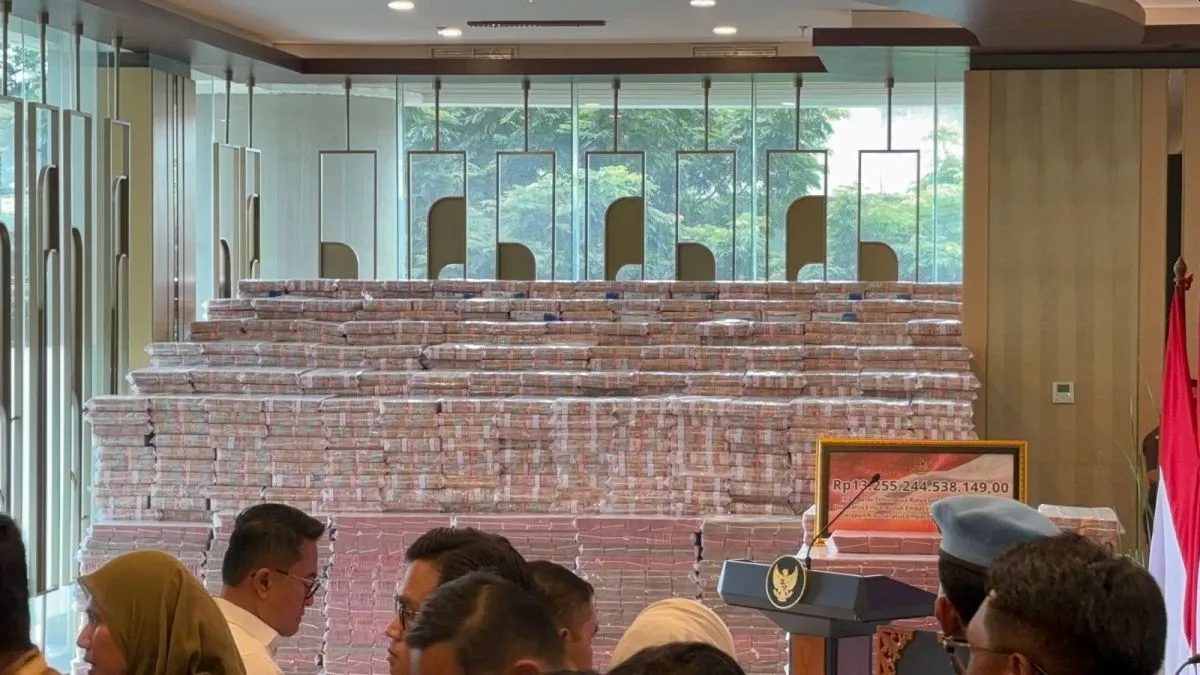 Kejagung Tampilkan Uang Sitaan Korupsi sebagai Bentuk Transparansi dan Edukasi