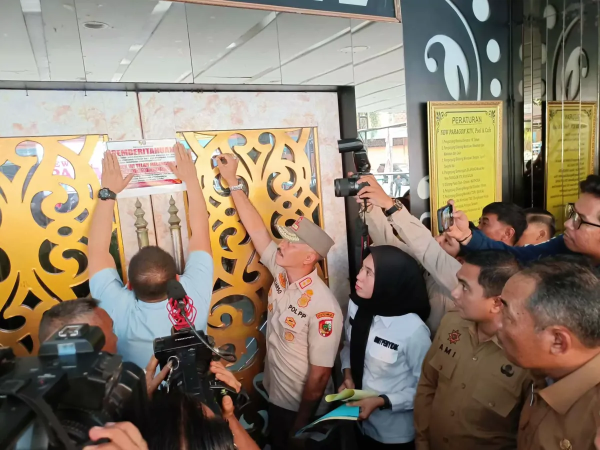 Pemko Pekanbaru Segel THM Paragon Usai Video Kontes Waria Viral
