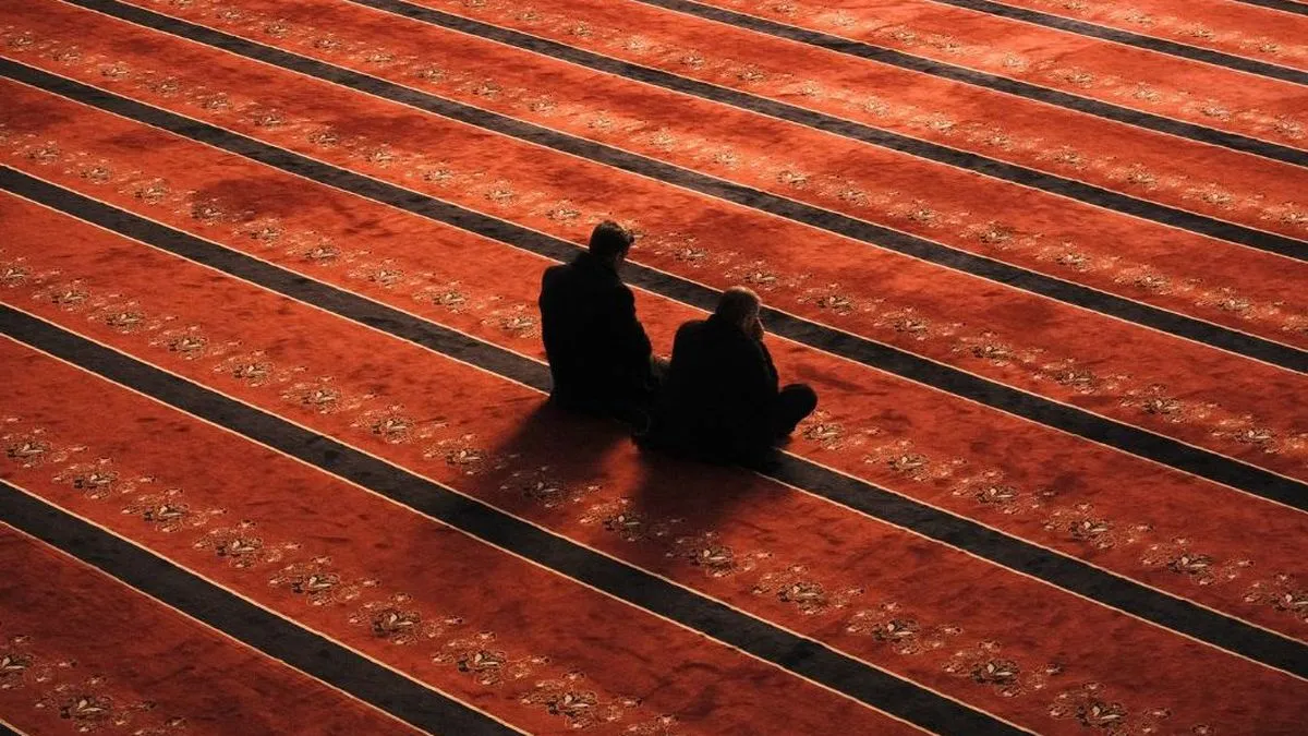 Panduan I'tikaf di Masjid Selama Ramadhan: Niat dan Amalan Utama