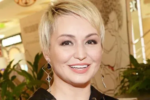 Lagu Rusia 'Moy Marmeladny' Viral di Indonesia, Katya Lel Terharu