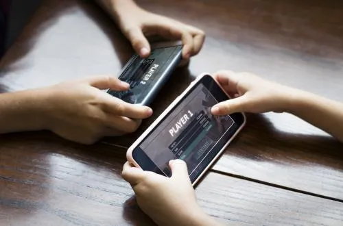 Pendampingan Anak di Era Digital: Kunci Perlindungan Melalui Komunikasi Terbuka