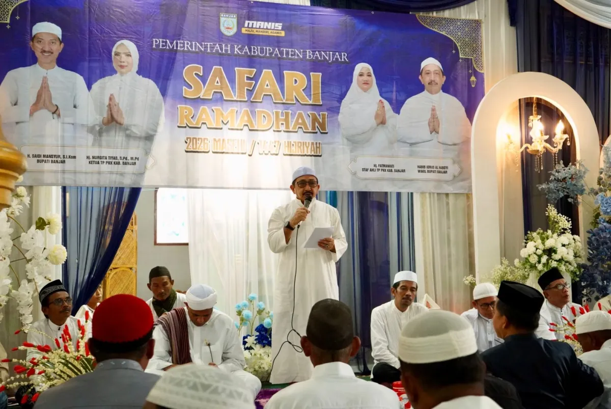 Wabup Banjar Serahkan Bantuan dan Silaturahmi di Desa Paring Tali