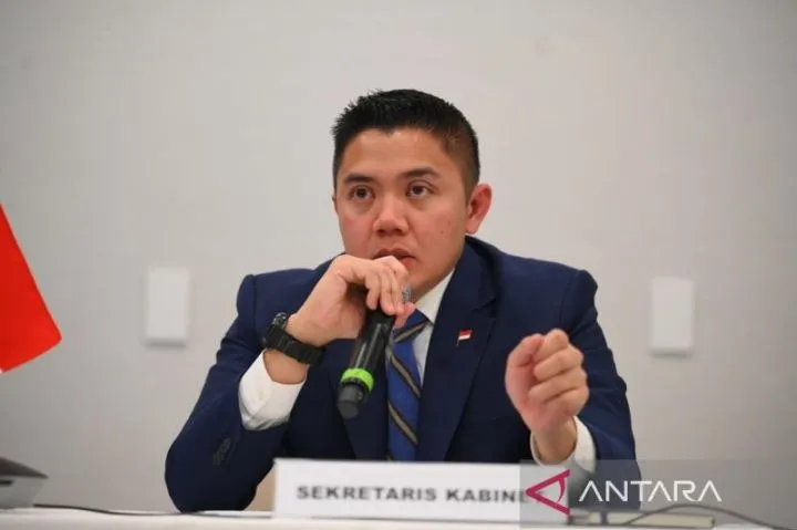 Seskab Teddy Indra Wijaya Berperan dalam Komunikasi Kebijakan Presiden Prabowo