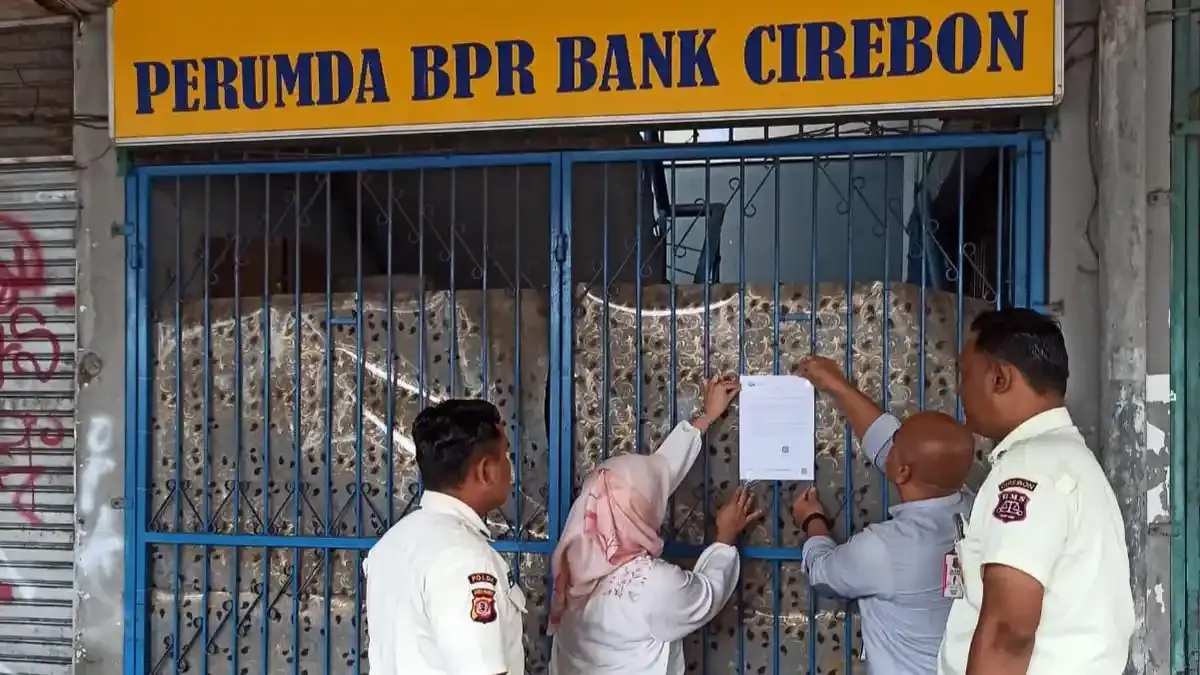 OJK Cabut Izin Perumda BPR Bank Cirebon, Kejaksaan Usut Dugaan Korupsi