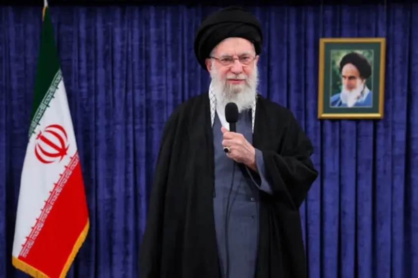 Hizbullah Siap Intervensi Militer Jika Khamenei Diserang AS