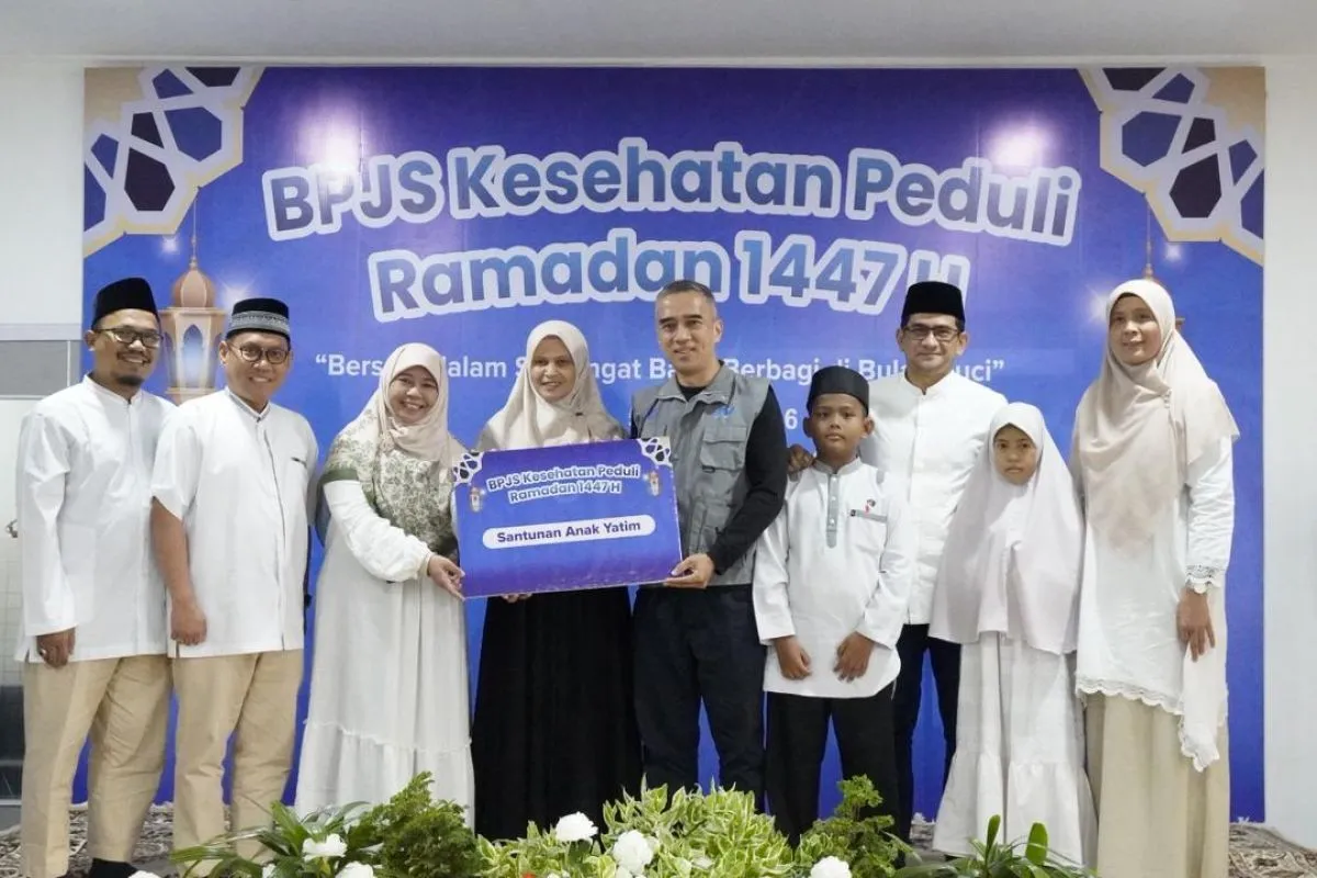 BPJS Kesehatan Salurkan Santunan untuk Anak Yatim di Padang