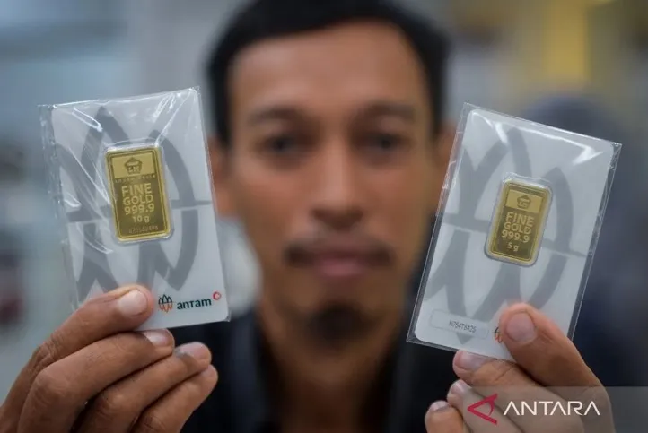 Harga Emas Antam Kembali Sentuh Rp 3 Jutaan