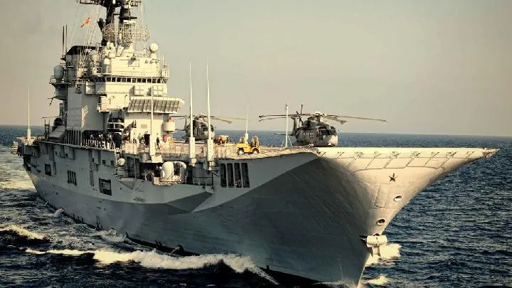 Kemhan Pilih Skema Hibah untuk Pengadaan Kapal Induk TNI AL