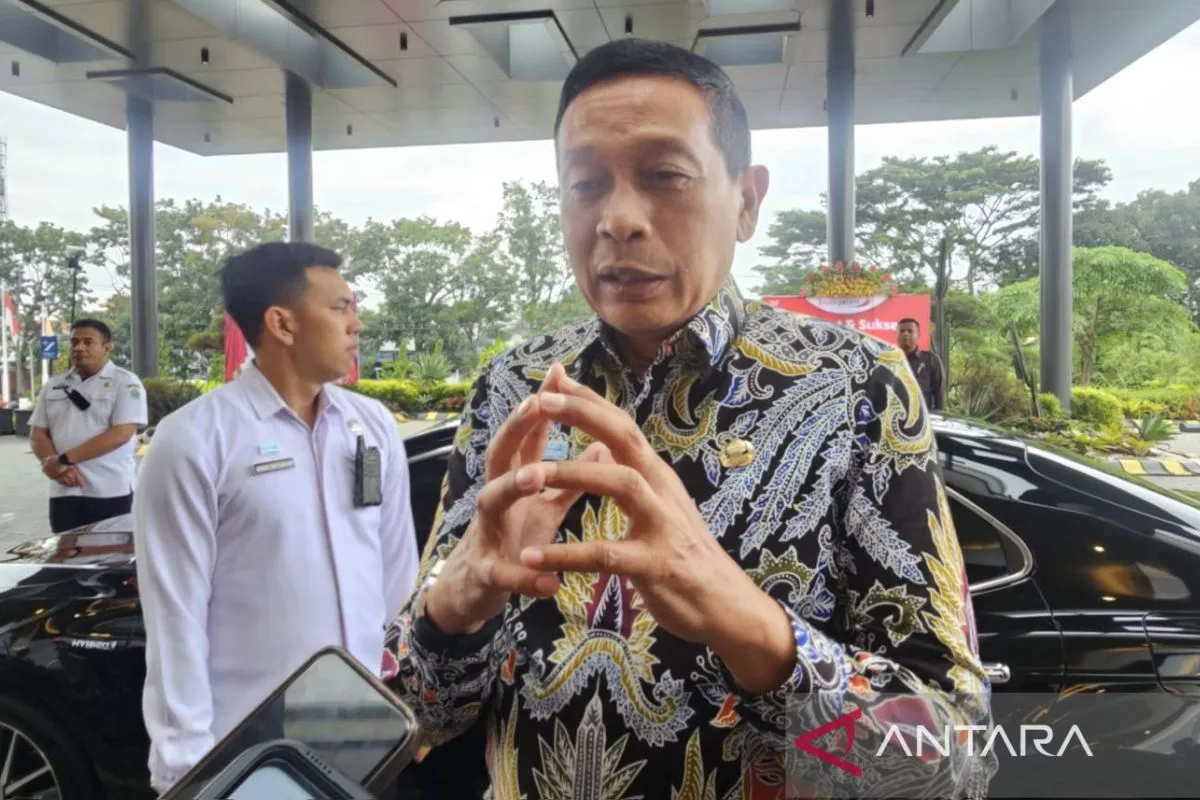 Pemkot Malang Lakukan Uji Sampel Keamanan Takjil di Pasar