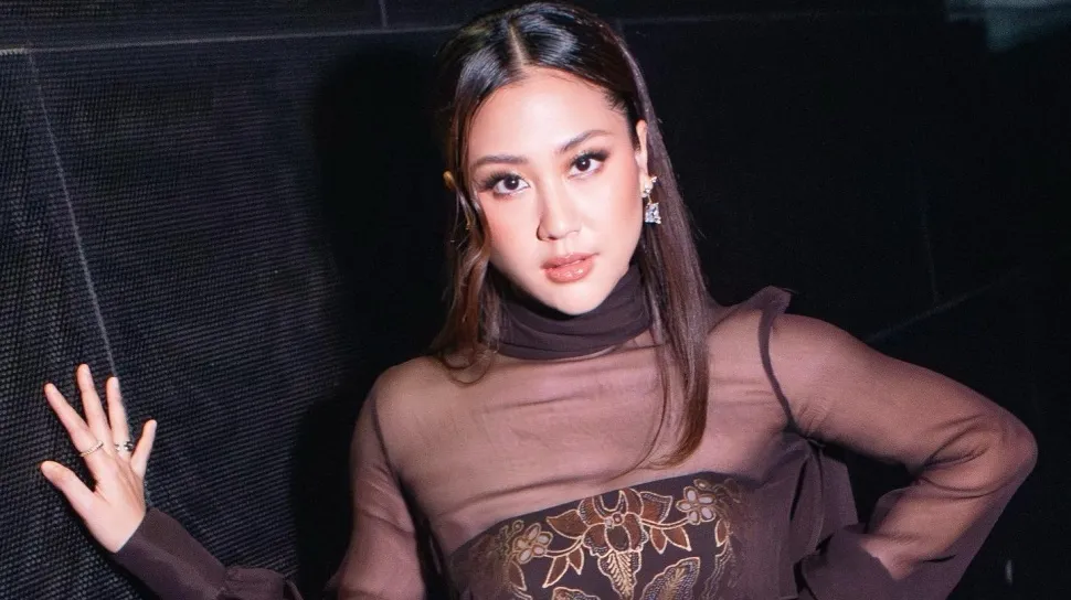 Sherina Munaf Ungkap Alasan Bergabung dalam Film Filosofi Teras