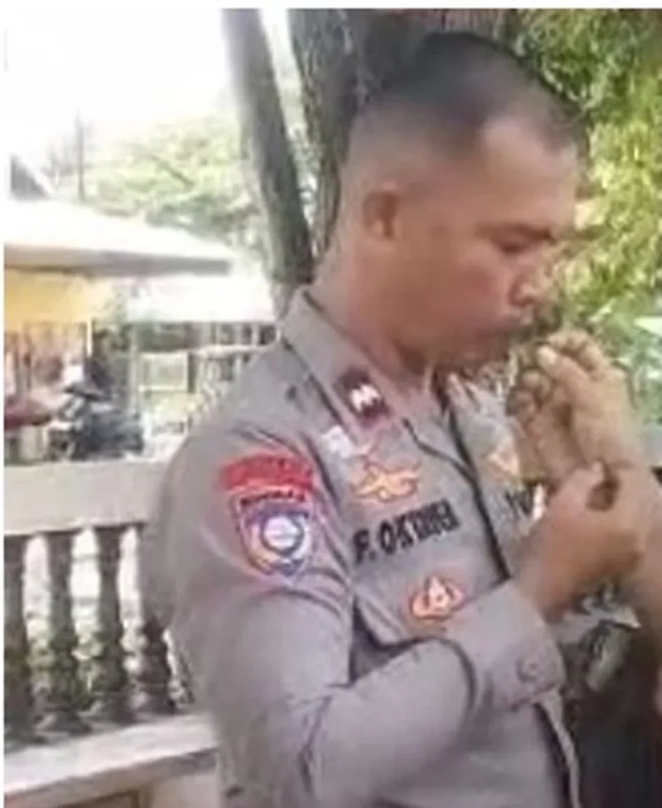 Polsek Popayato Klarifikasi Video Viral Polisi Makan Rumput