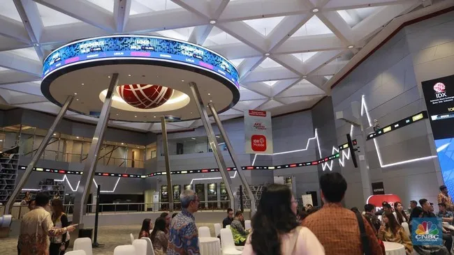 Perdagangan Saham MYTX, POLI, dan SKBM Dihentikan Sementara oleh BEI