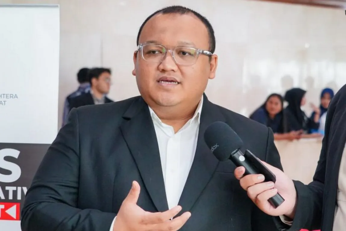 PKS Dorong Reformasi Ekonomi untuk Perbaiki Pasar Modal dan Utang Nasional