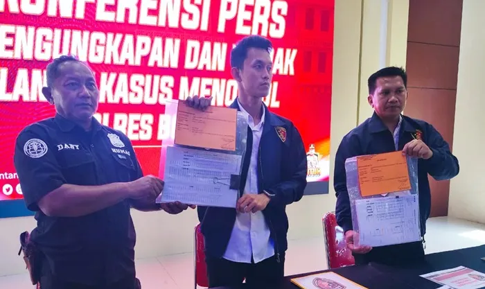 Ratusan Kayu Bengkirai Diduga Ilegal Dihentikan di Jalan Poros Bontang–Samarinda