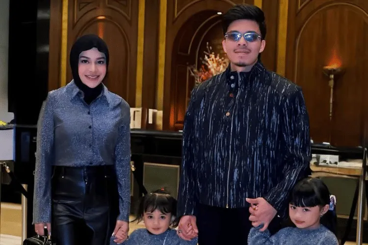 Gaya Selebriti Indonesia Rayakan Tahun Baru 2026