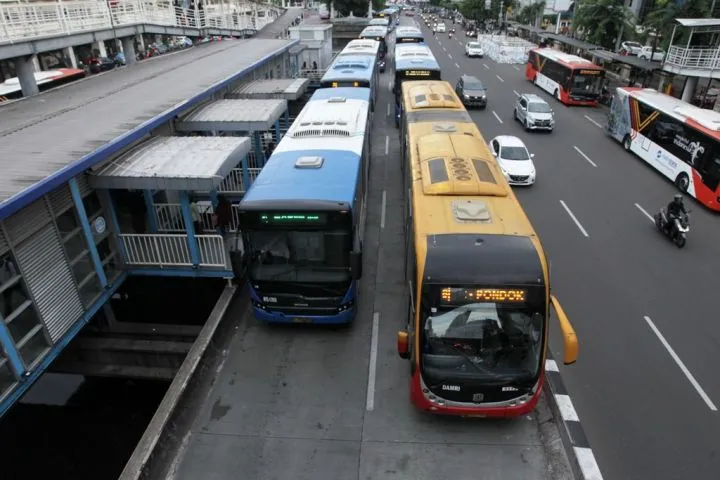 Tarif TransJakarta Rp1 Saat Lebaran dan Layanan 24 Jam
