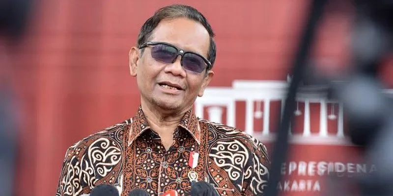 Mahfud MD Soroti Kebutuhan Penjelasan Terkait Instruksi Siaga 1 TNI