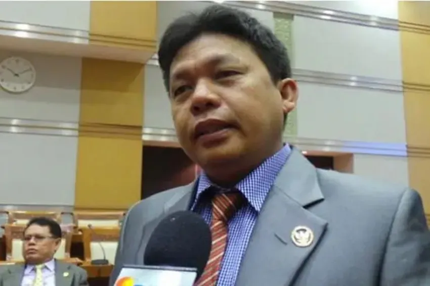 Kapolda Metro dan Menteri Bersihkan Pasar Kramatjati, Dapat Apresiasi