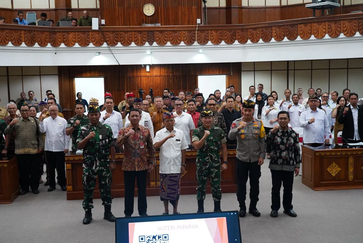 Pangdam IX/Udayana Hadiri Rapat Koordinasi Mitigasi Konflik Menjelang Nyepi dan Idul Fitri di Bali