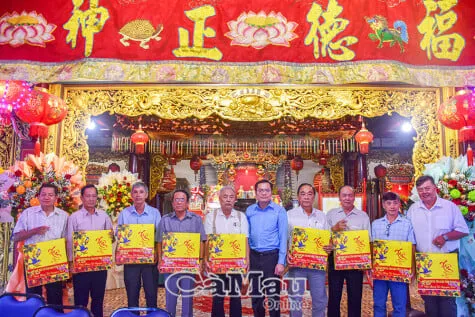 Perayaan Hari Raya Lampion: Merayakan Budaya Tionghoa di Bac Lieu dan Ca Mau