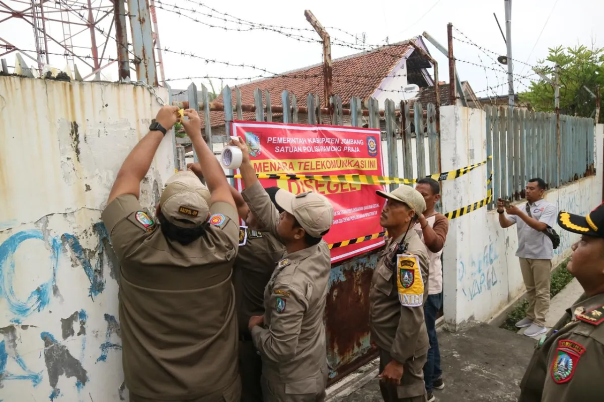 Pemkab Jombang Lakukan Penertiban Menara BTS Tanpa SLF