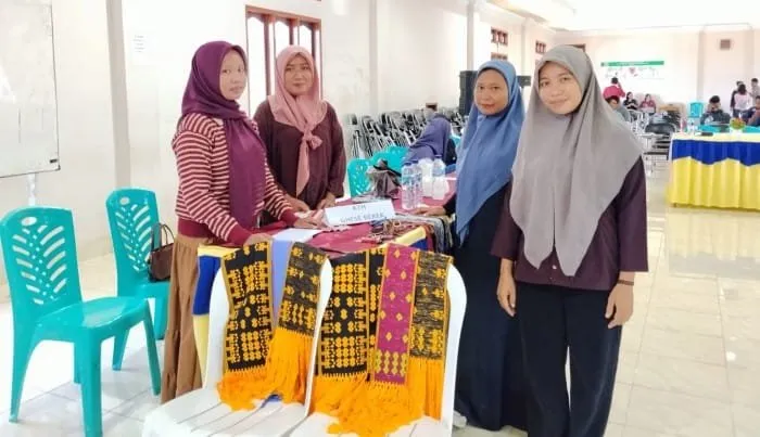 Forum Konservasi Mbou Perkuat Ekonomi Warga di Sekitar Taman Wisata Riung