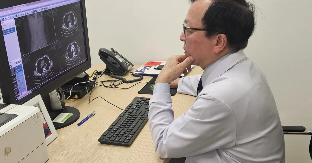 Dr. Dang Dinh Hoan: Spesialis Pencitraan yang Menyelamatkan Nyawa dengan Teknologi Modern