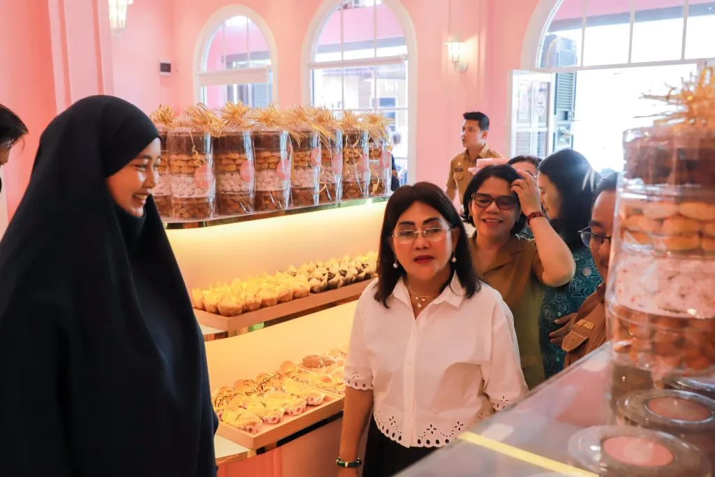 Ketua TP PKK Pematangsiantar Dorong Produktivitas UMKM Melalui Kunjungan dan Dukungan Modal